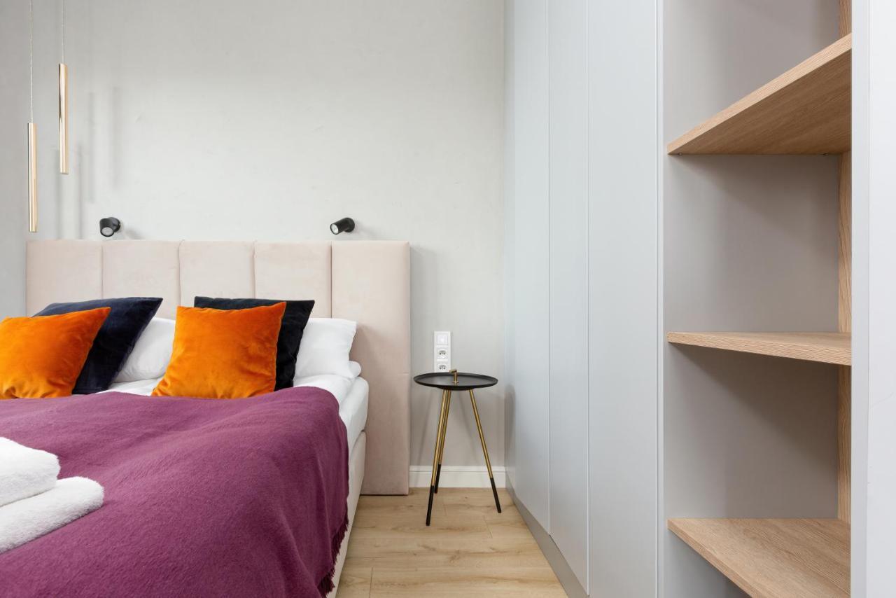 ורשה Studio Centrum Pawia 51 Apartments By Renters Prestige מראה חיצוני תמונה
